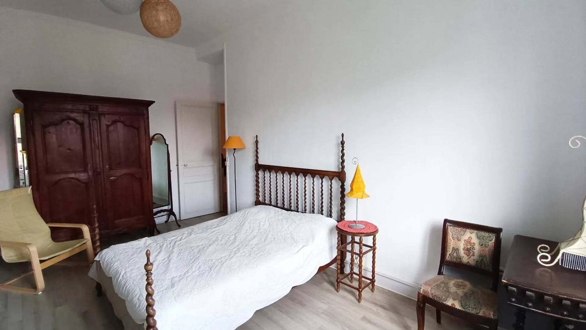 Apartment Spacious T2 Near The Historic Sites Of Nice